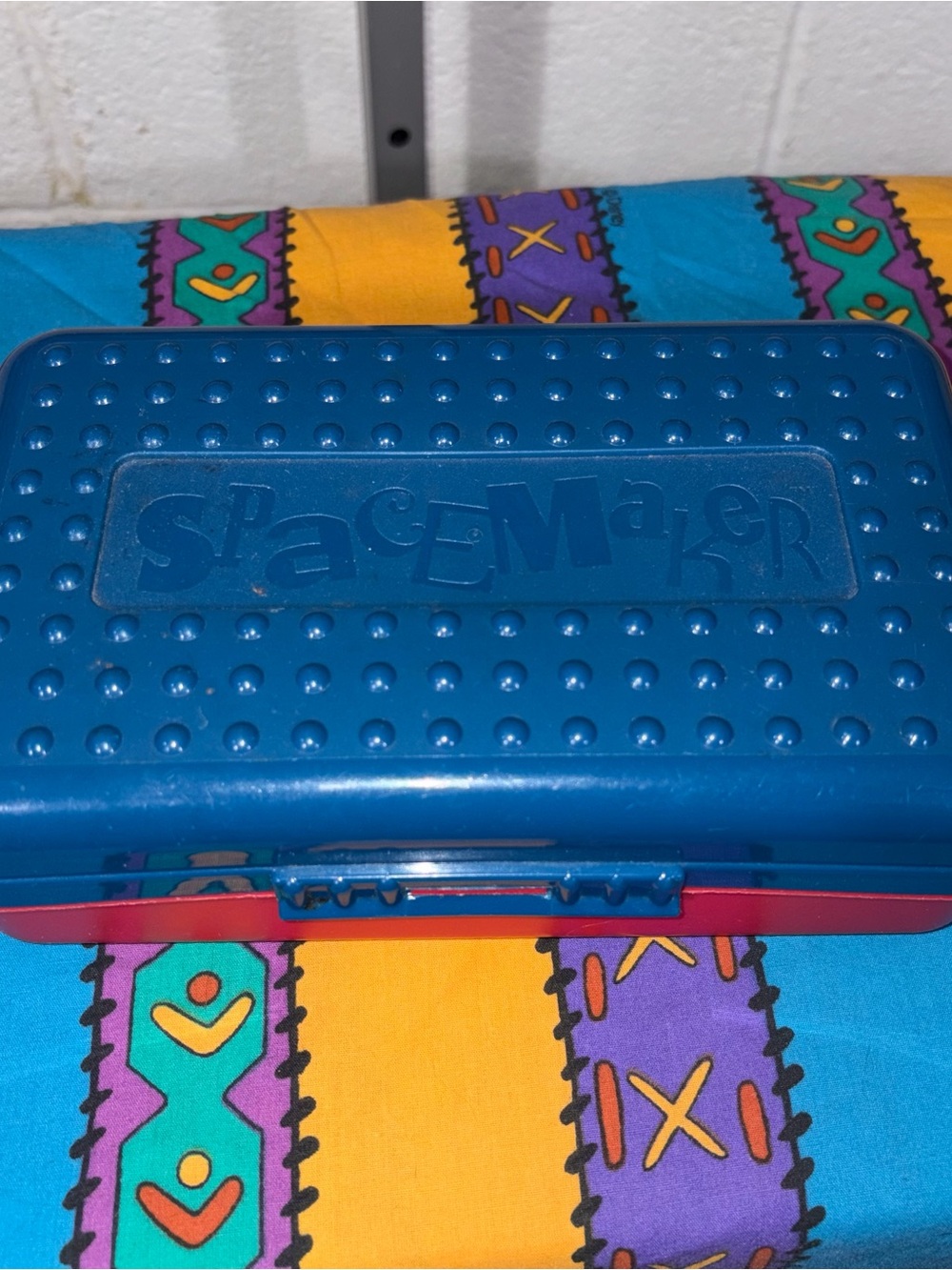 Vintage Spacemaker case to hold supplies